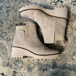 Dolce Vita Huey H2O suede boots